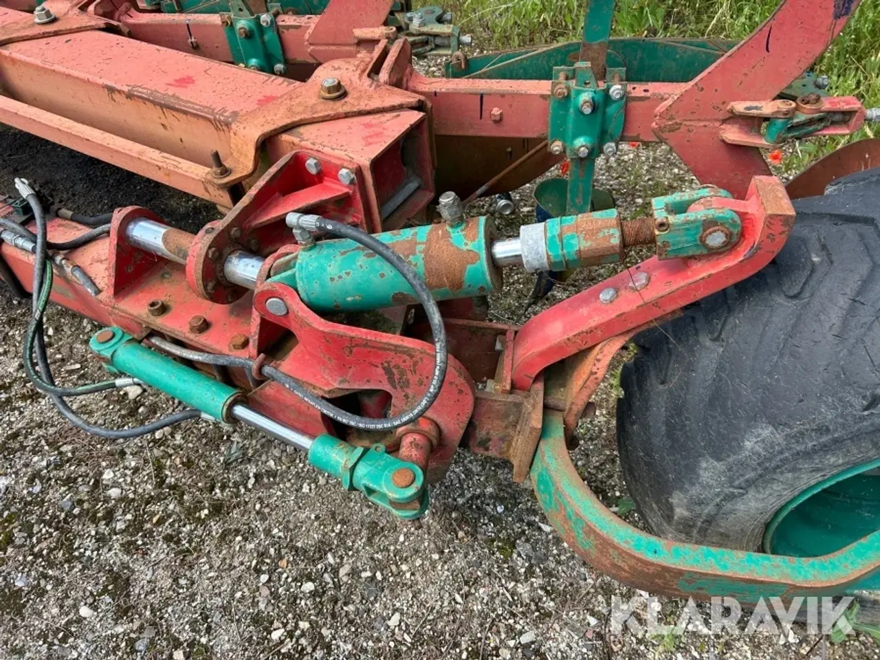 Billede 12 - 8 furet plov Kverneland PB 100