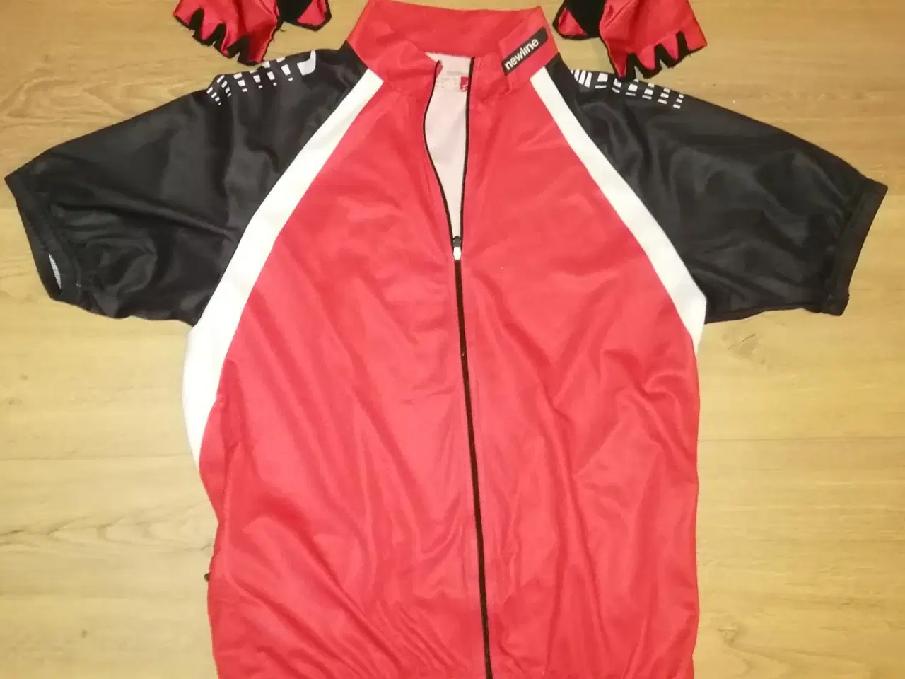 Billede 1 - SOM NY, NEWLINE CYKELTRØJE, XXL OG HANDSKER