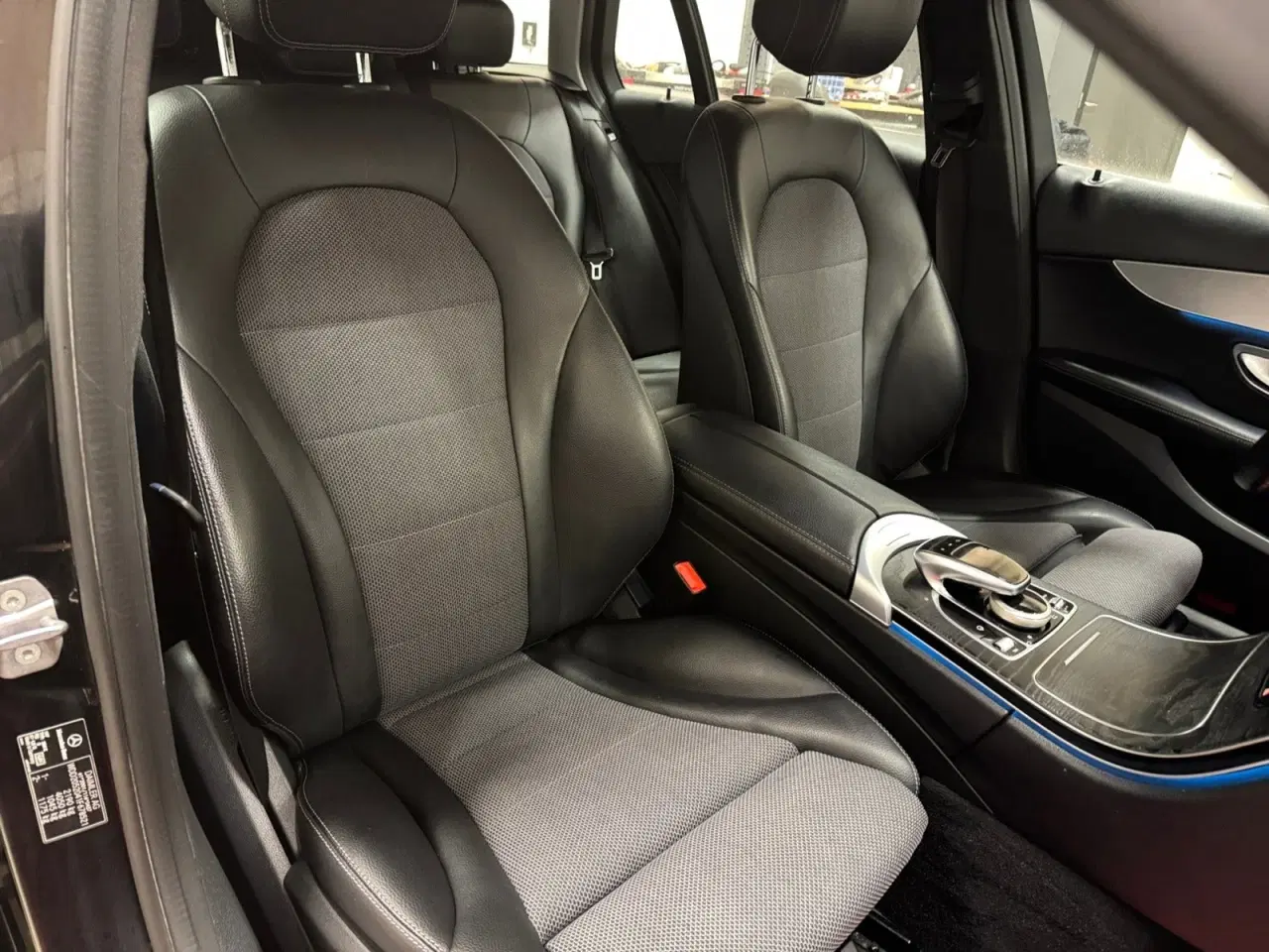 Billede 15 - Mercedes C220 d 2,2 AMG Line stc. aut.