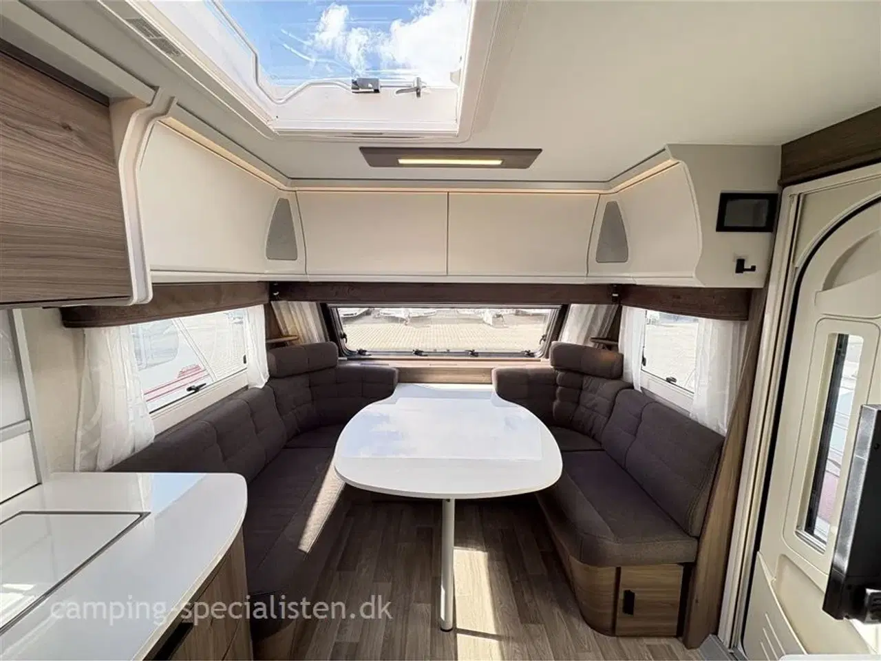 Billede 4 - 2025 - Kabe Briljant 470 XL KS   Kabe Briljant 470 KS 2025 - Se den nu hos Camping-Specialisten.dk