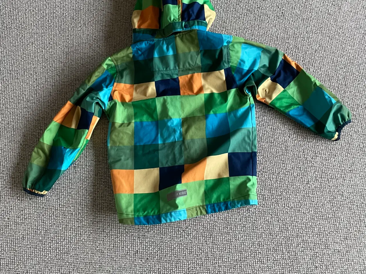 Billede 2 - Fleece jakke størrelse 7 år