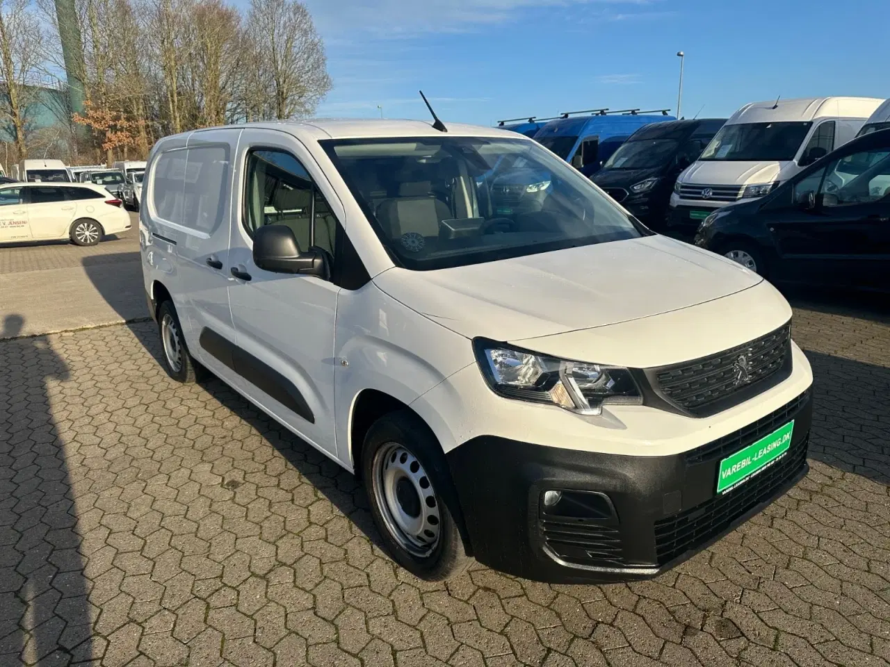 Billede 4 - Peugeot Partner 1,2 PureTech 110 L2V2 Plus Van