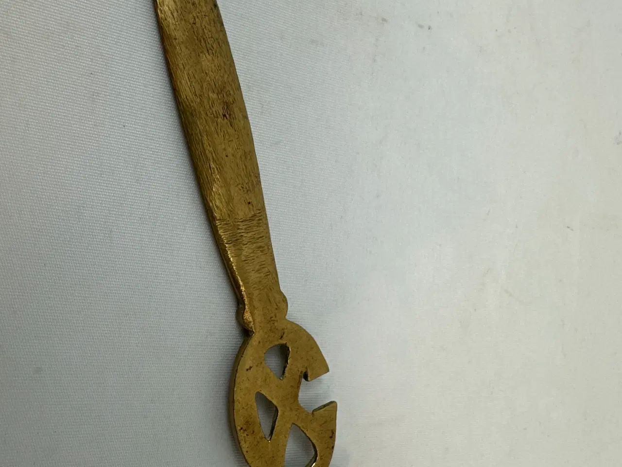 Billede 4 - Messing brevåbner / brevkniv m. kongeligt monogram