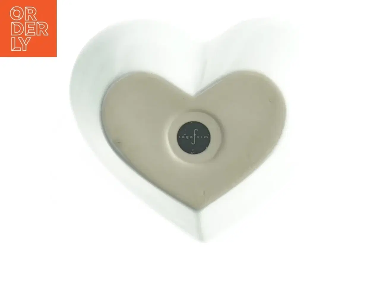 Billede 4 - Hjerteformet dual-farvet skål fra Sagaform (str. 13 x. 11 cm)