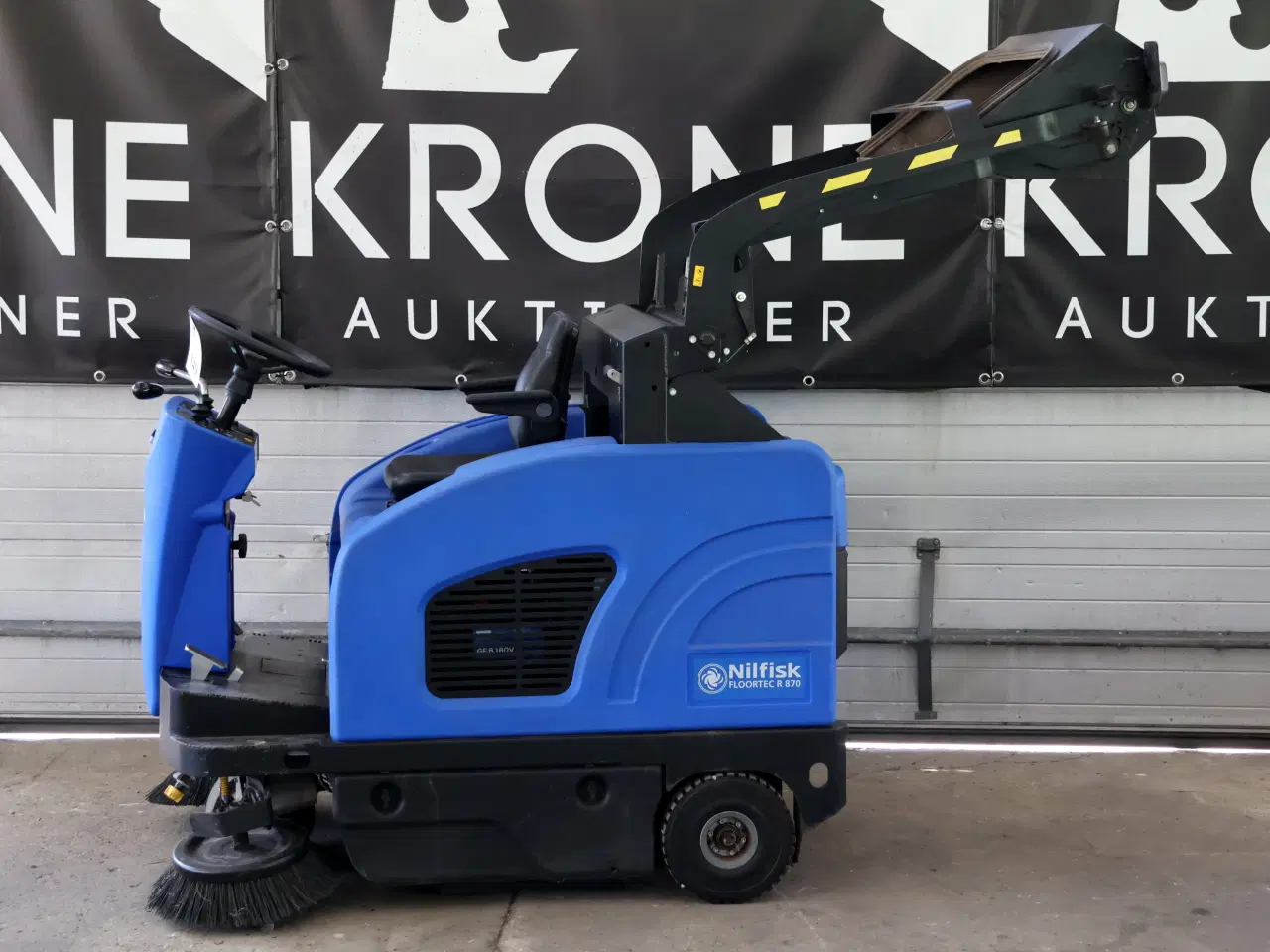 Billede 15 - Nilfisk floortec R870 fejemaskine