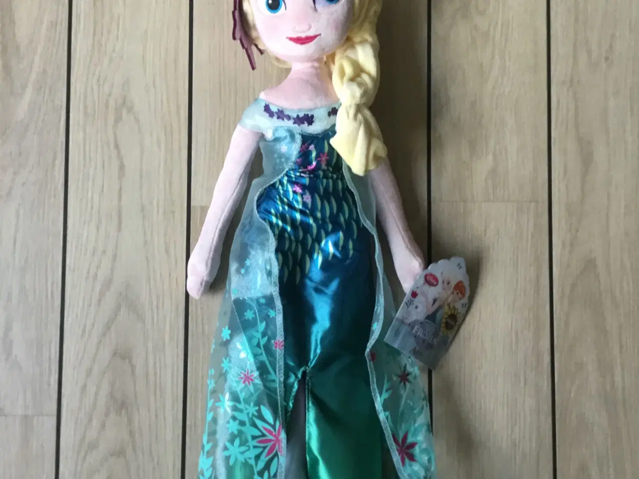 Billede 2 - Frost dukke med Elsa 50 cm plysdukke 