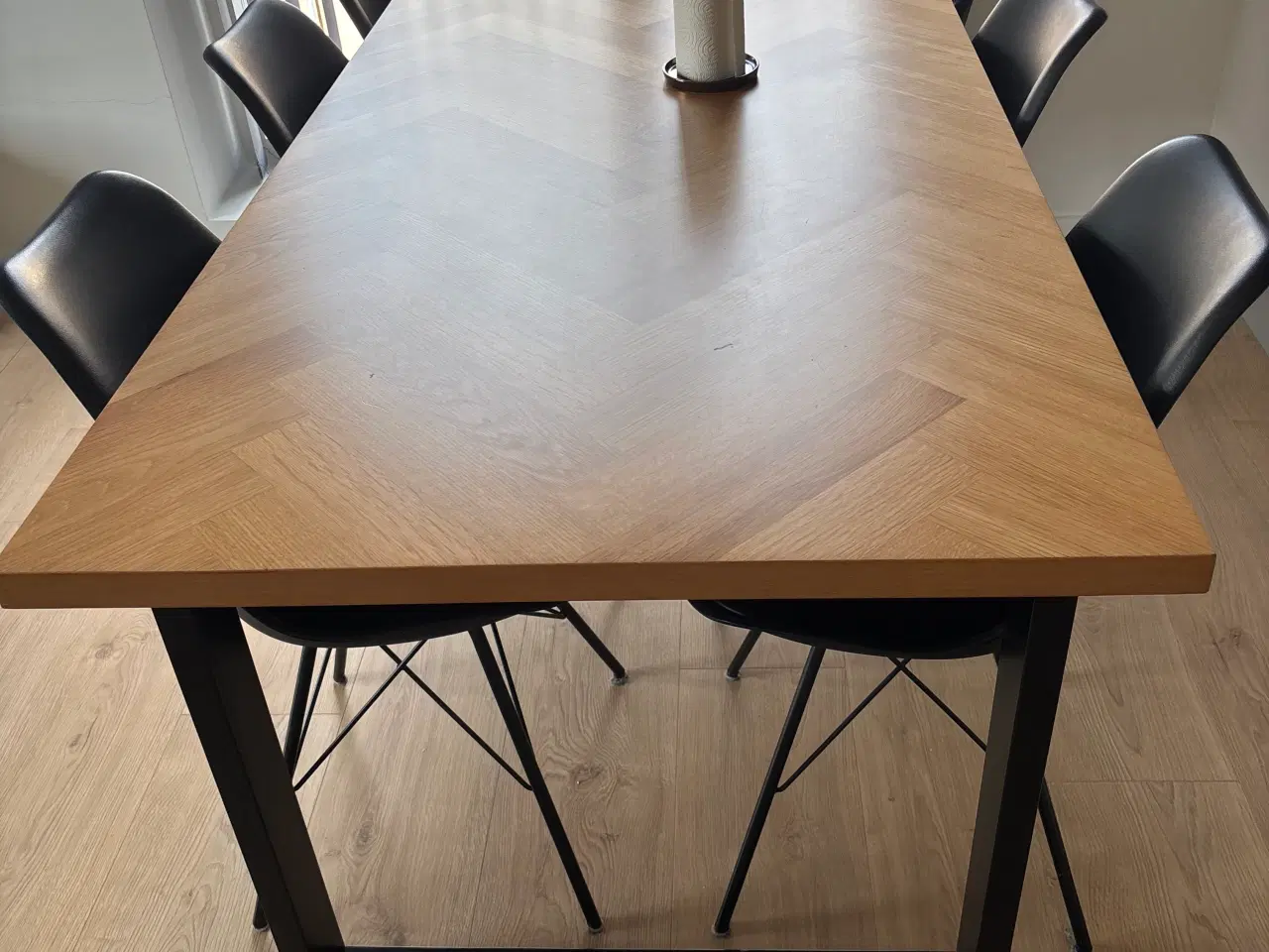 Billede 3 - Jysk spisebord med sildeben - 90 x 200