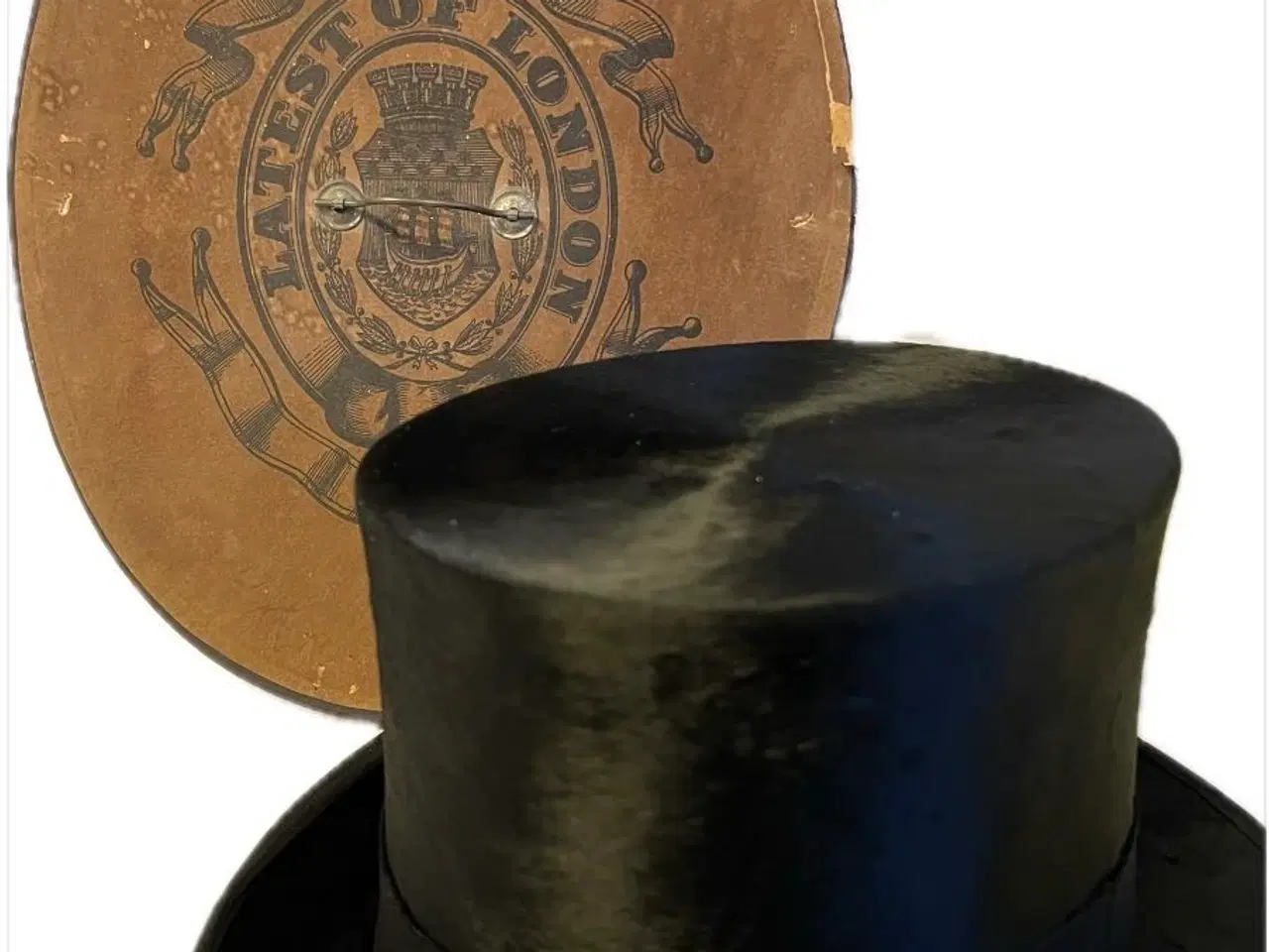 Billede 1 - Høj hat fra Paris 