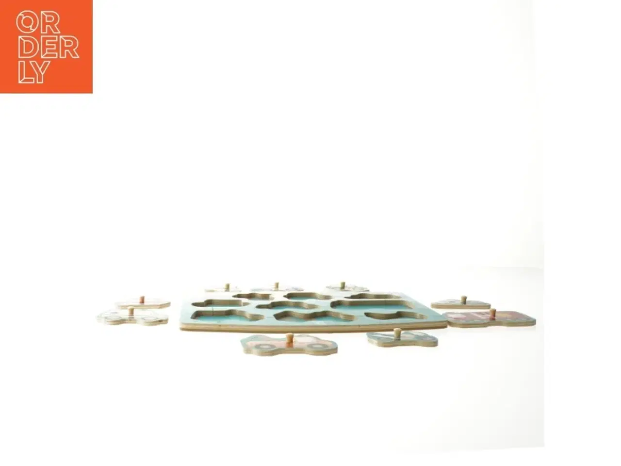 Billede 4 - Træ puslespil med køretøjer fra Hape (str. 29x20,5 cm)