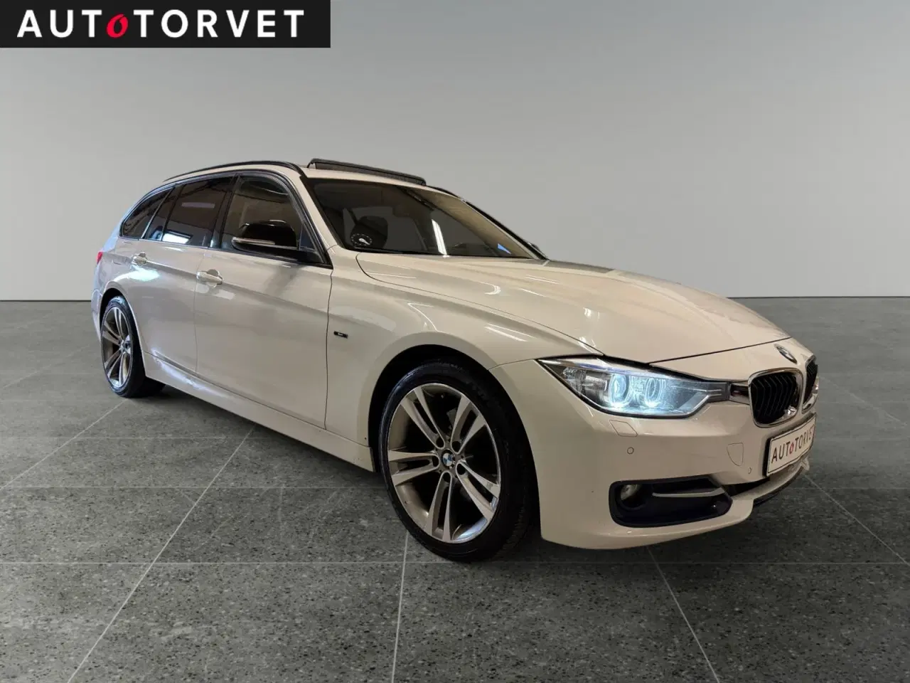 Billede 2 - BMW 320d 2,0 Touring Sport Line aut.