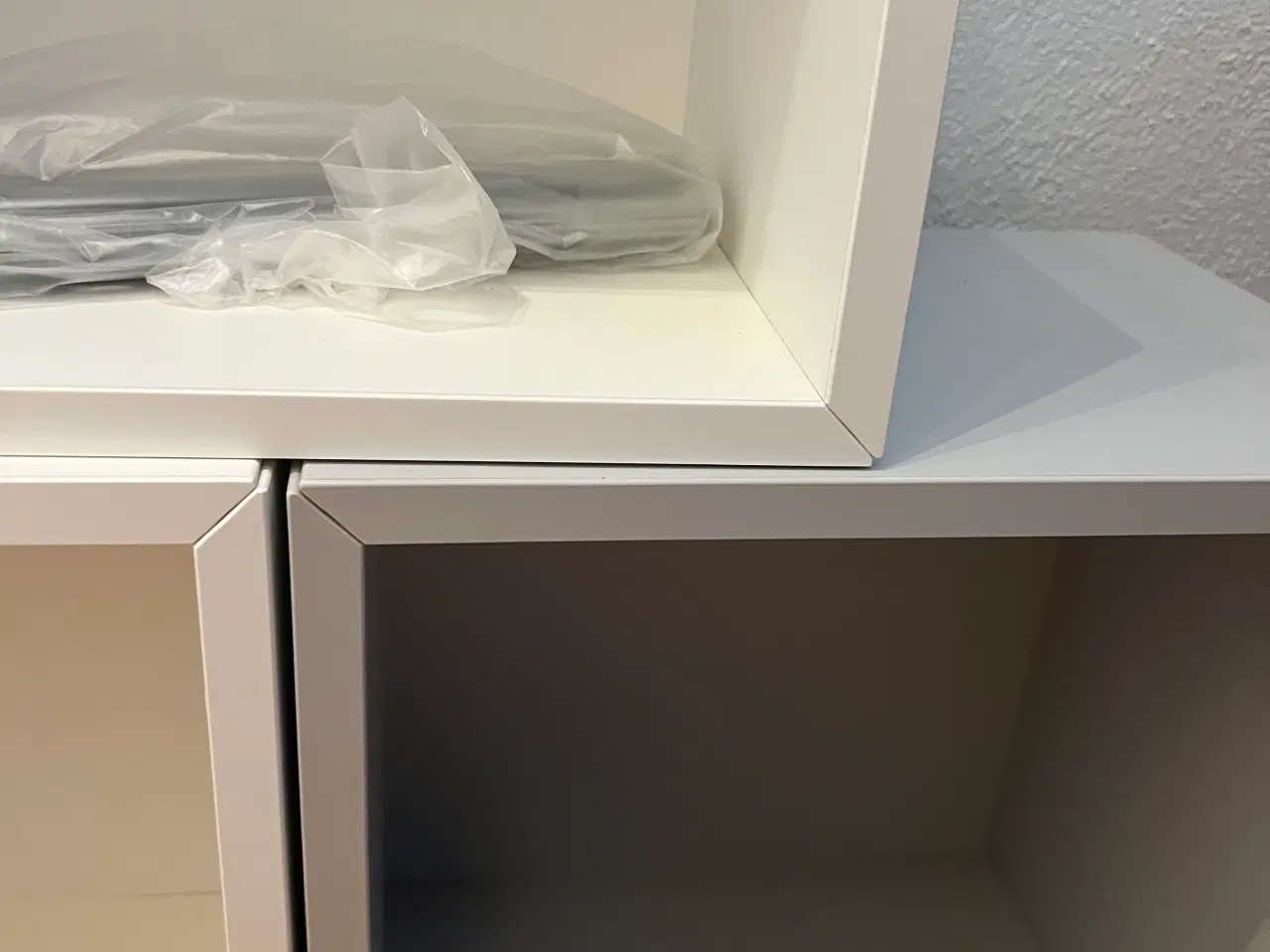 Billede 3 - Eket reoler med skinner