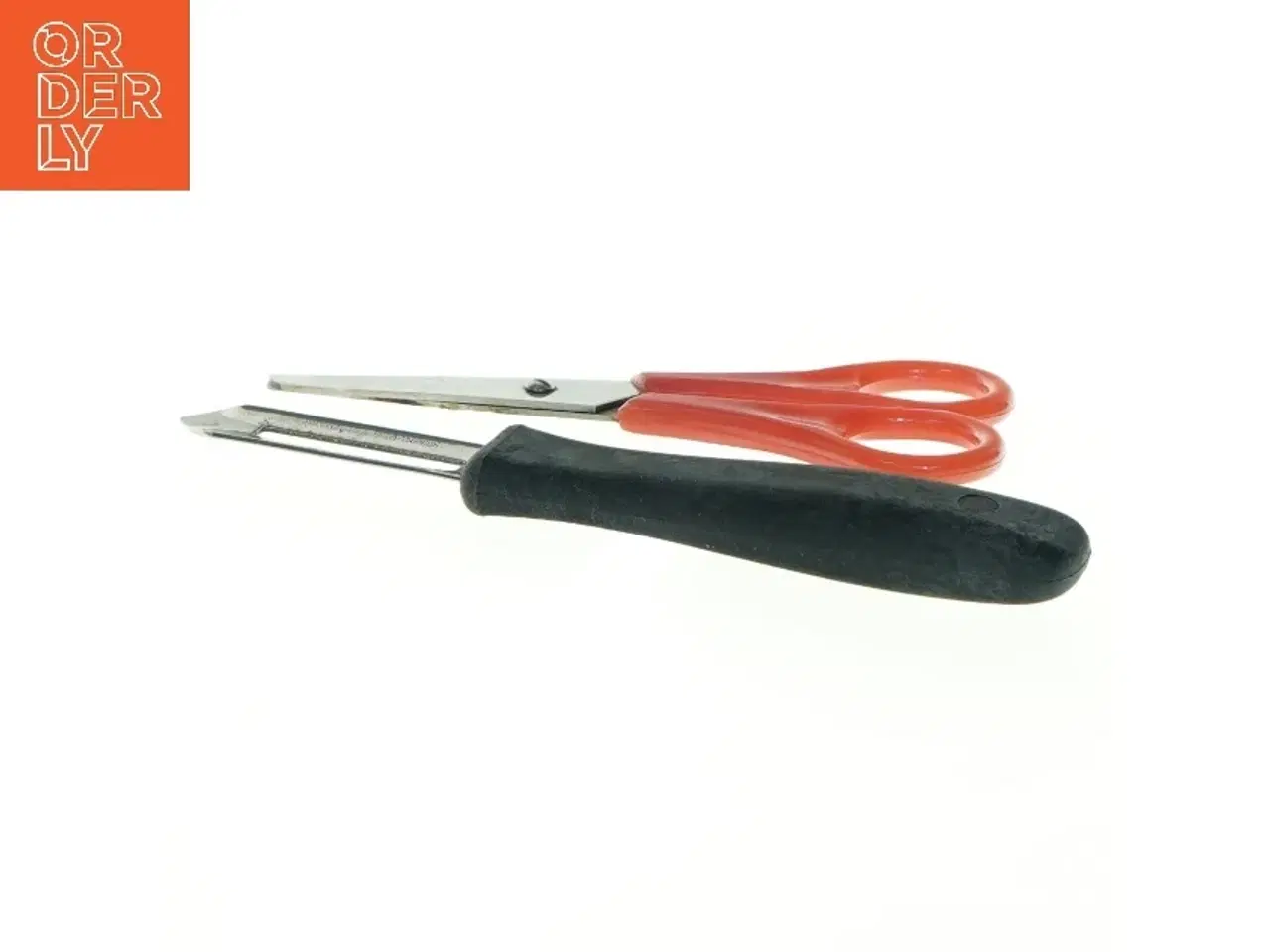 Billede 4 - Saks og hobbykniv (str. 16x6 cm)