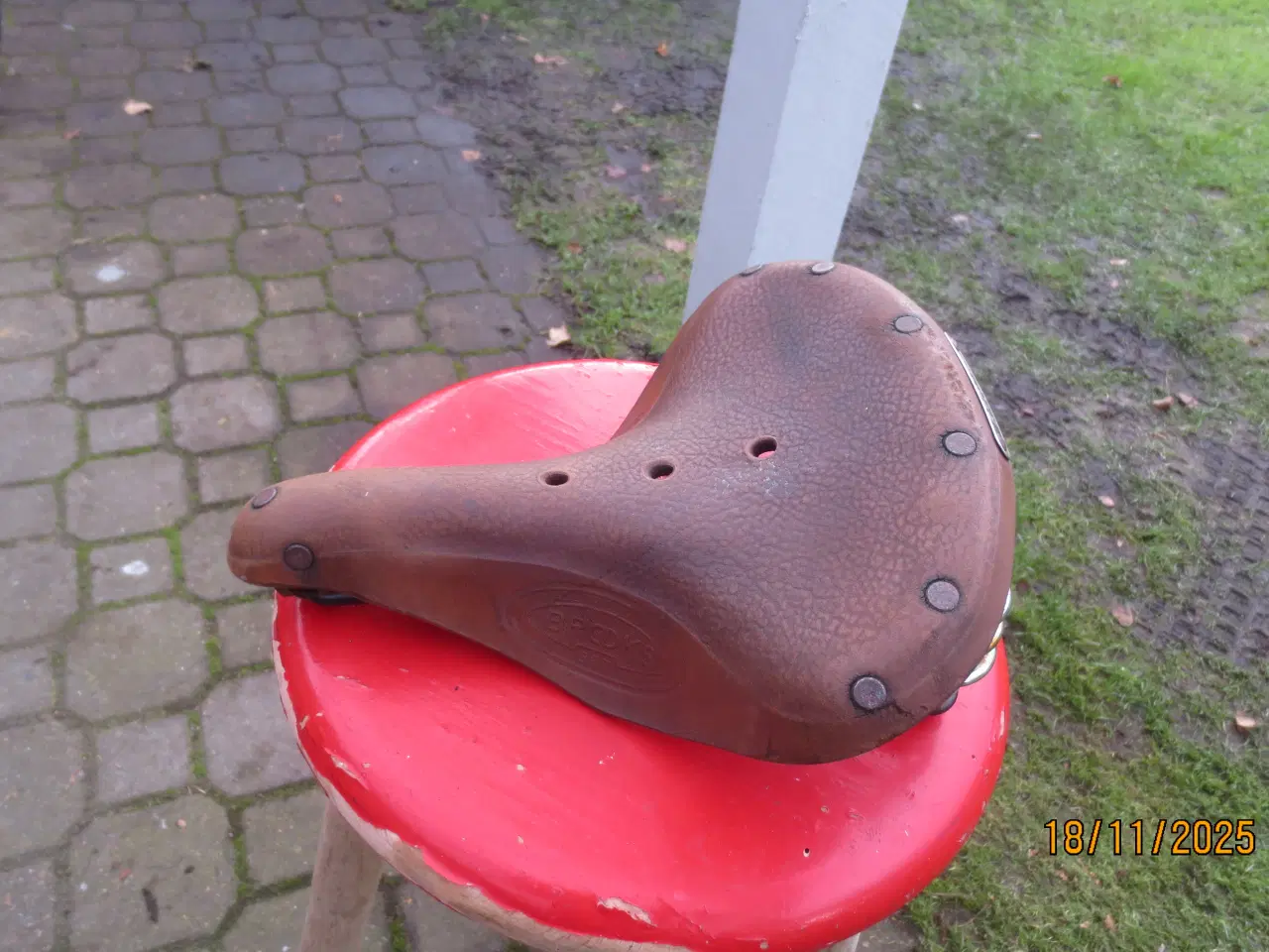 Billede 1 - 1 stk BROCKS Cykelsadel