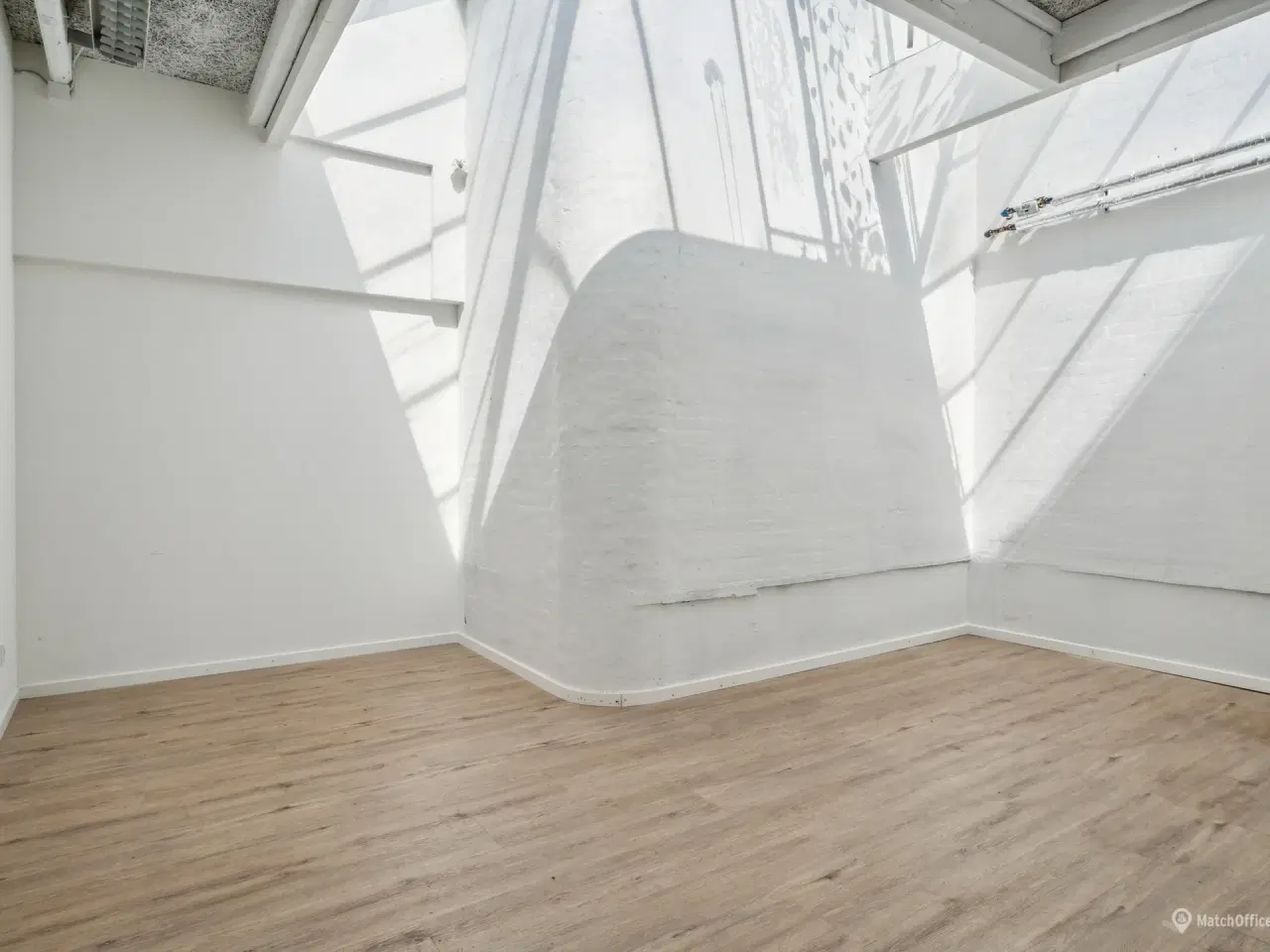 Billede 16 - Lager med administrationslokaler - god beliggenhed