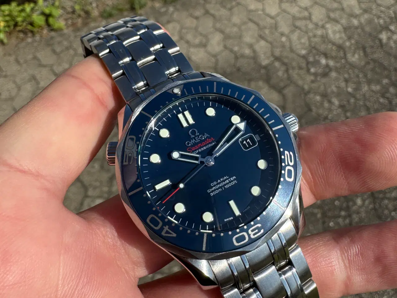 Billede 10 - Omega Seamaster 300 i blå til salg .