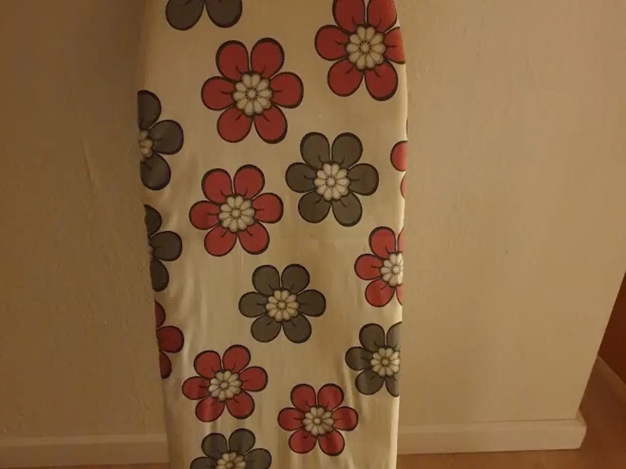 Billede 1 - Strygebræt