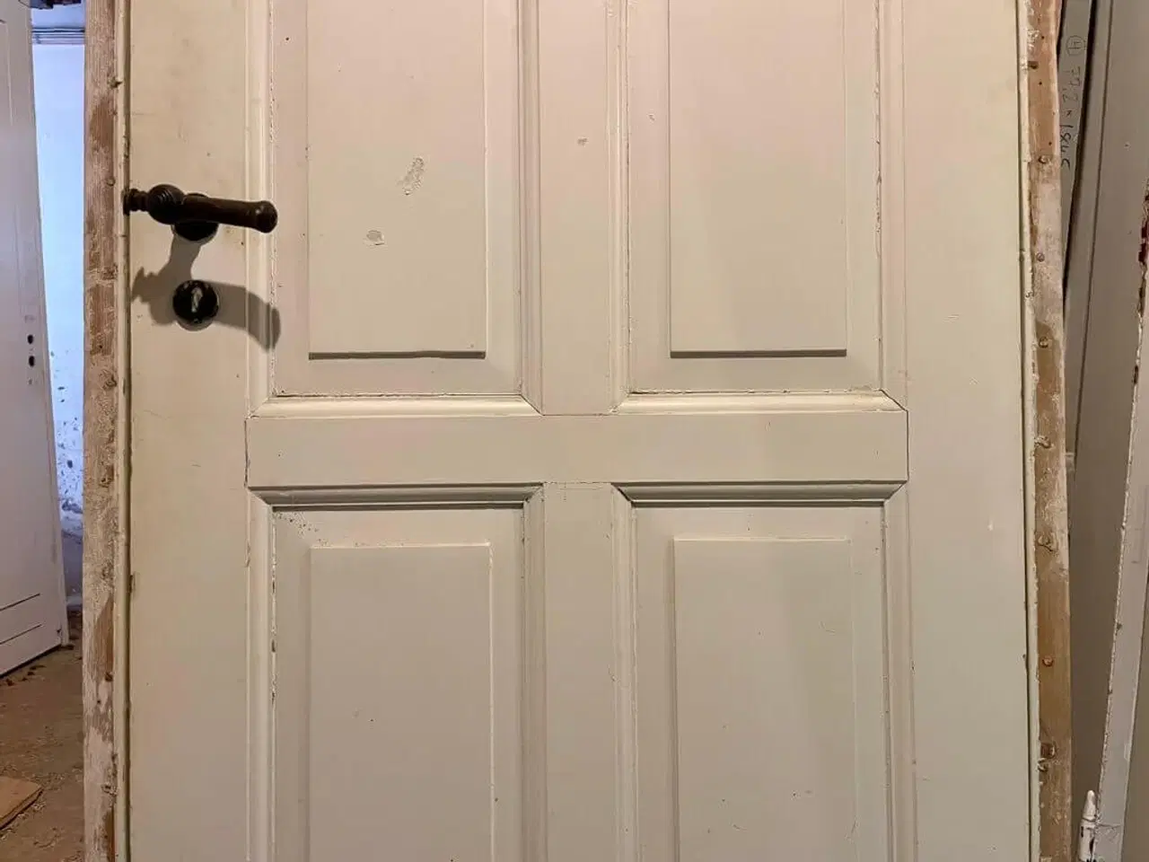 Billede 3 - Fin, original Dannebrogsdør m. karm