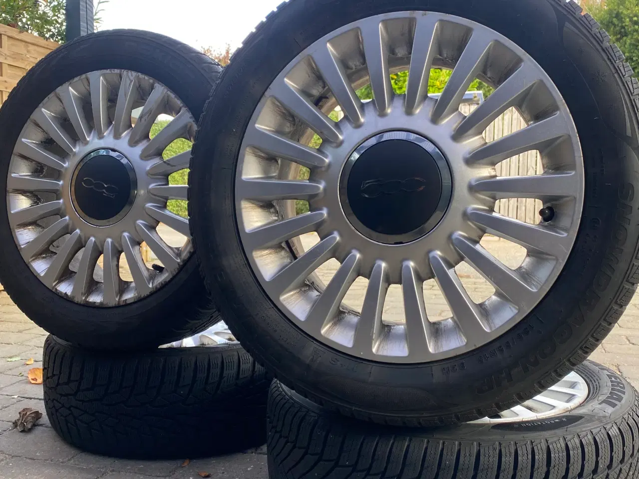 Billede 3 - Orginale Fiat 500 hjul med vinterdæk  