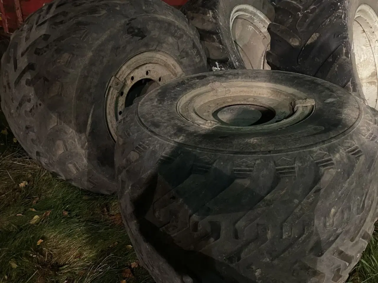 Billede 2 - Michelin 66x43.00-25 og 48x3100-20