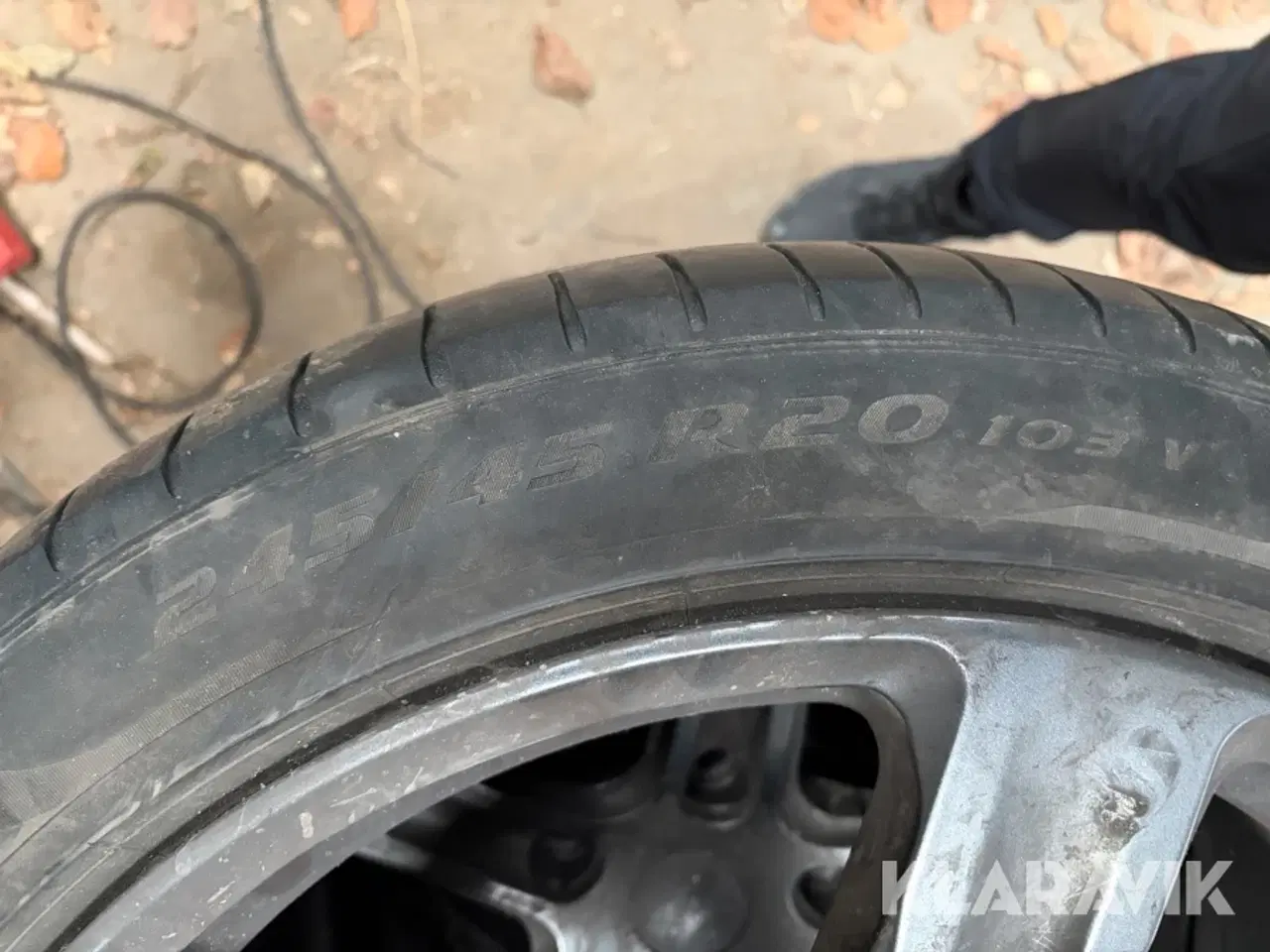 Billede 5 - Alufælge med dæk Pirelli P Zero 4 styk