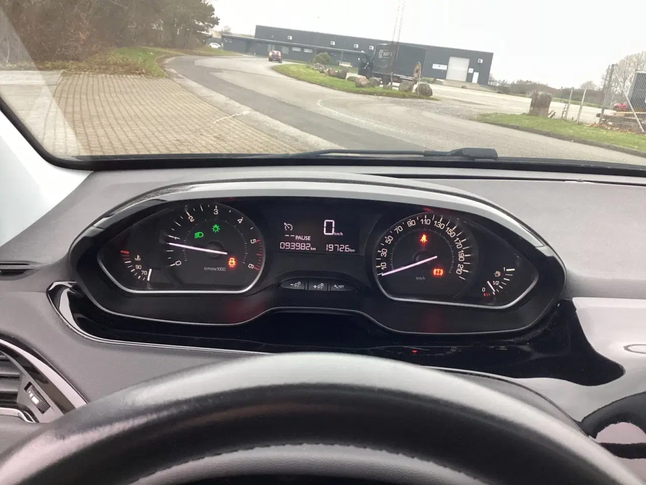 Billede 11 - Peugeot 208 1,6 BlueHDi 100 Chili Sky