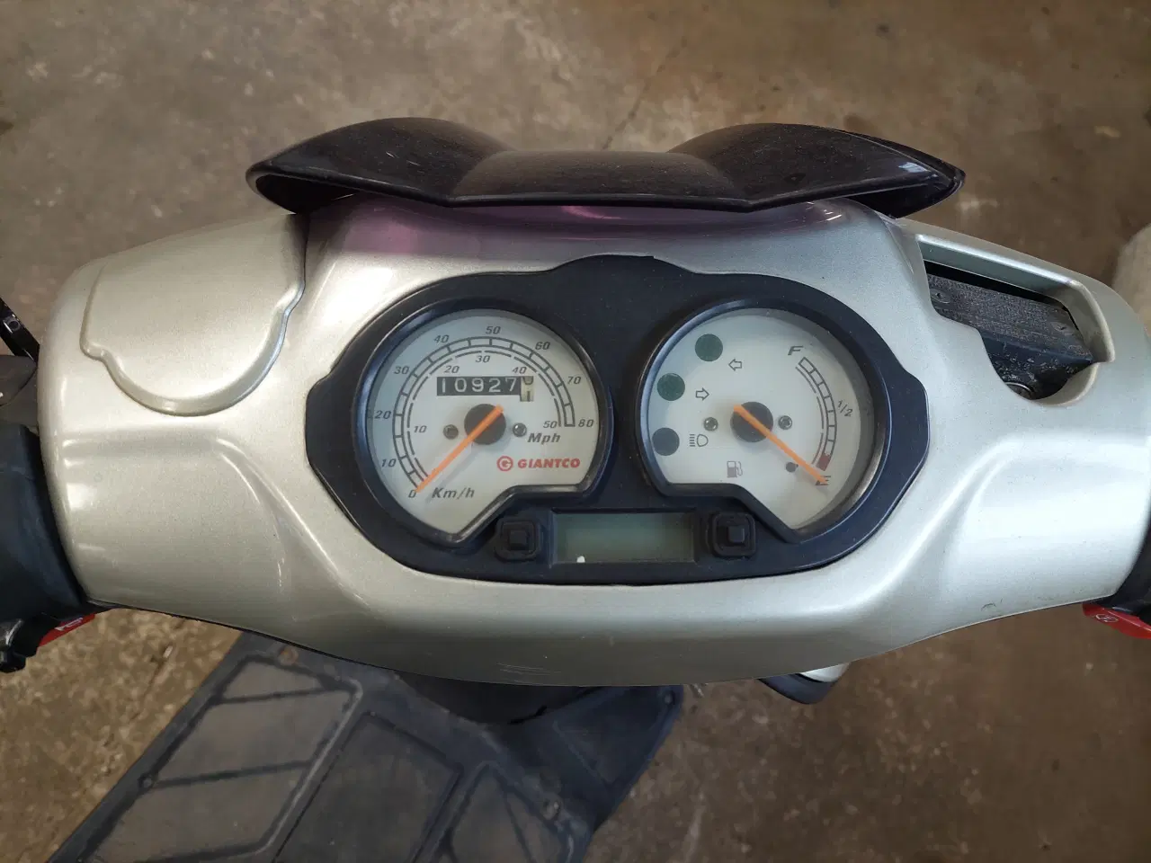 Billede 11 - Giantco Stealth, lille knallert årg 2008