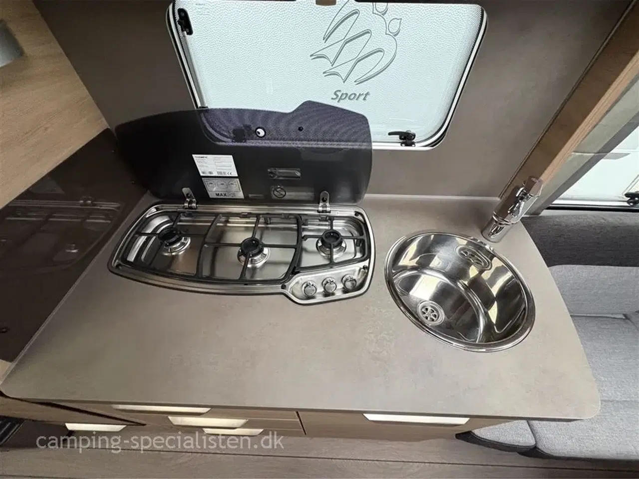 Billede 6 - 2023 - Knaus Südwind 540 UE "60 Years Celebration"   Knaus Südvind 540  model 2023 kan nu ses hos Camping-Specialisten.dk