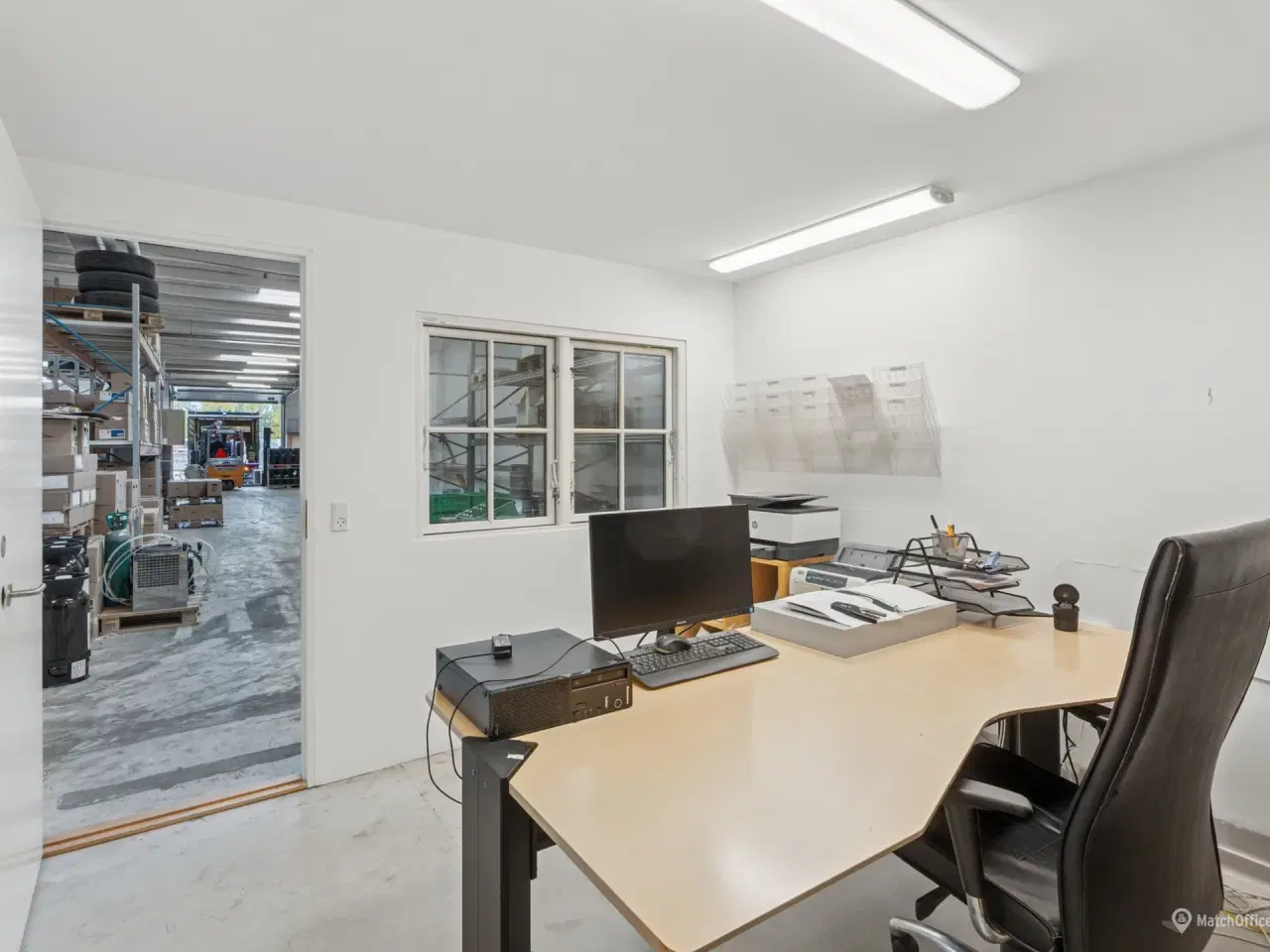 Billede 6 - Lager 400 m² i Hvidovre m. port samt tekøkken og højt til loftet