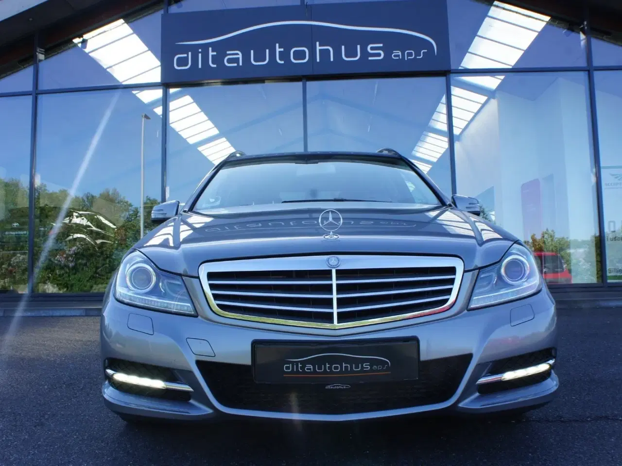 Billede 1 - Mercedes C220 2,2 CDi Elegance stc. aut. BE
