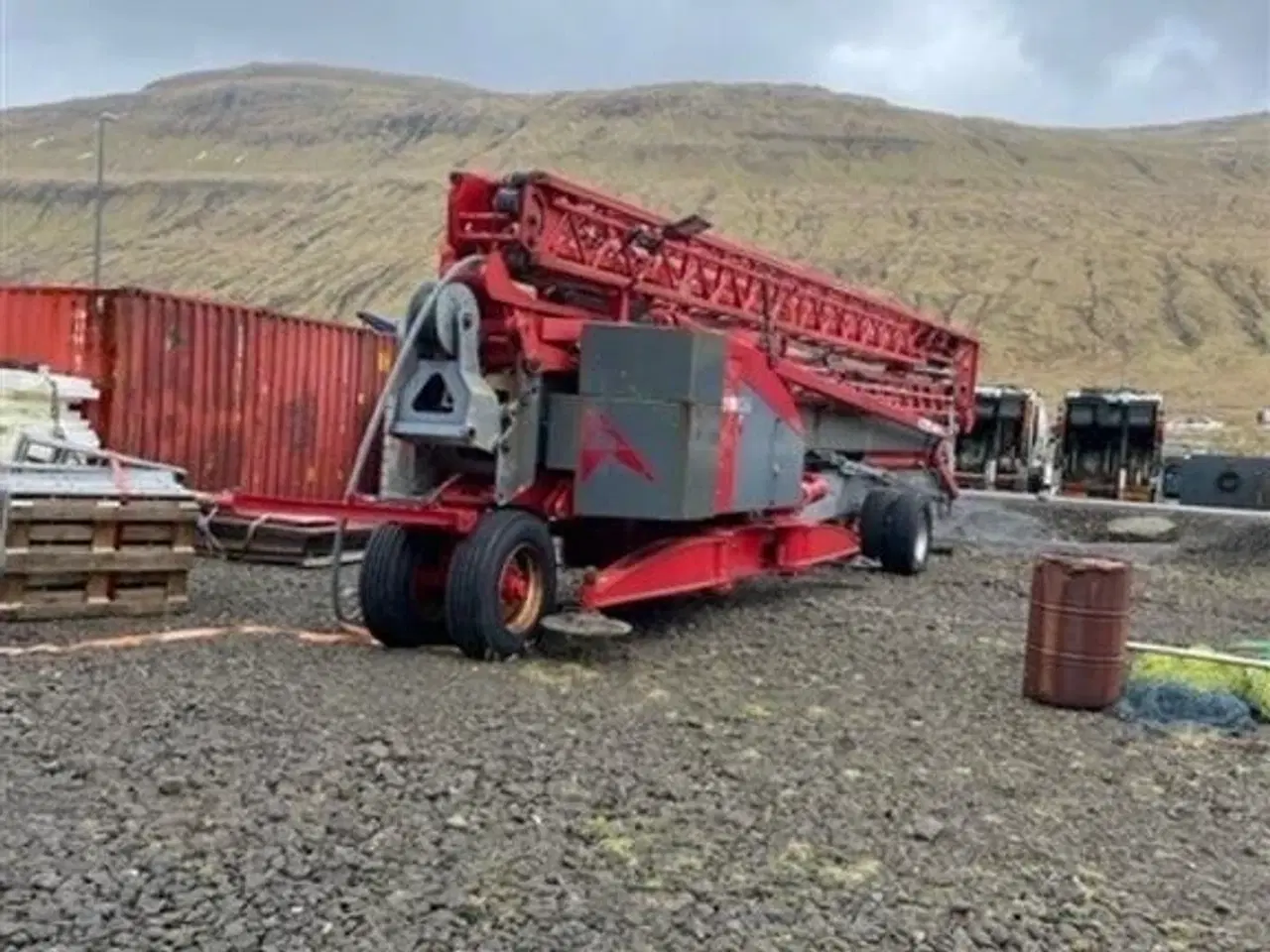 Billede 2 - - - - FM Gru 1140 Selvrensende Byggekran