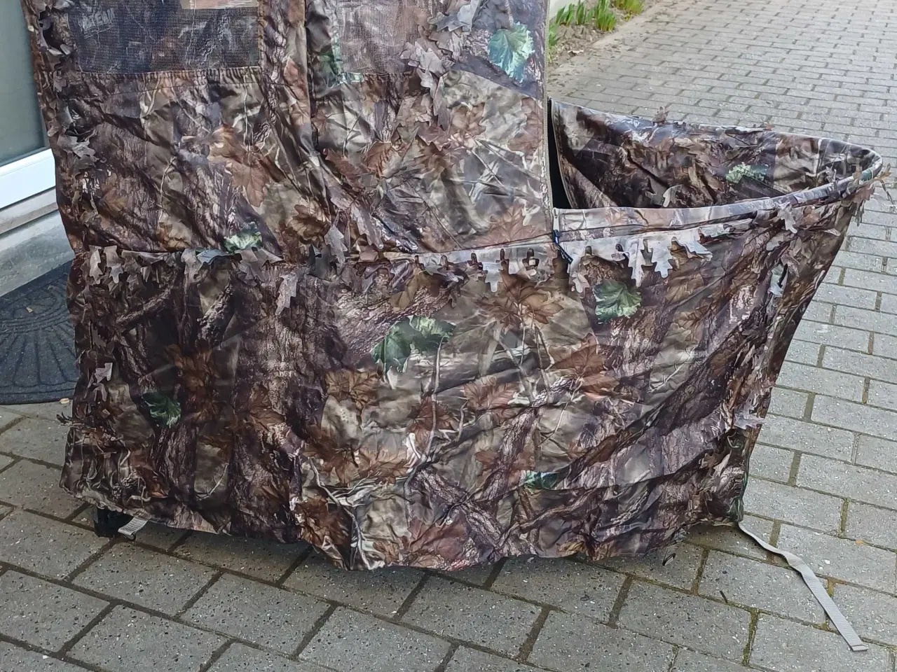 Billede 2 - Jagtstol med camouflage telt