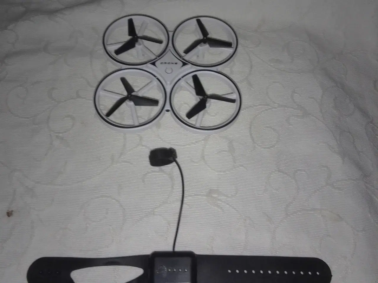 Billede 2 - Armbånd bevagelse styret drone
