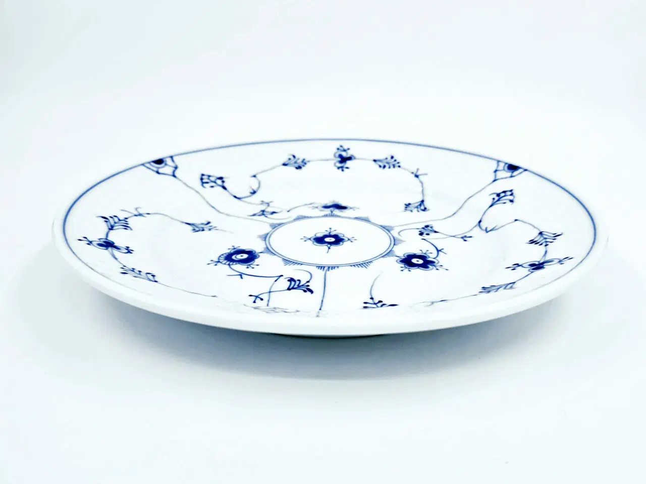 Billede 10 - B&G Musselmalet Hotelporcelæn Middagstallerken 