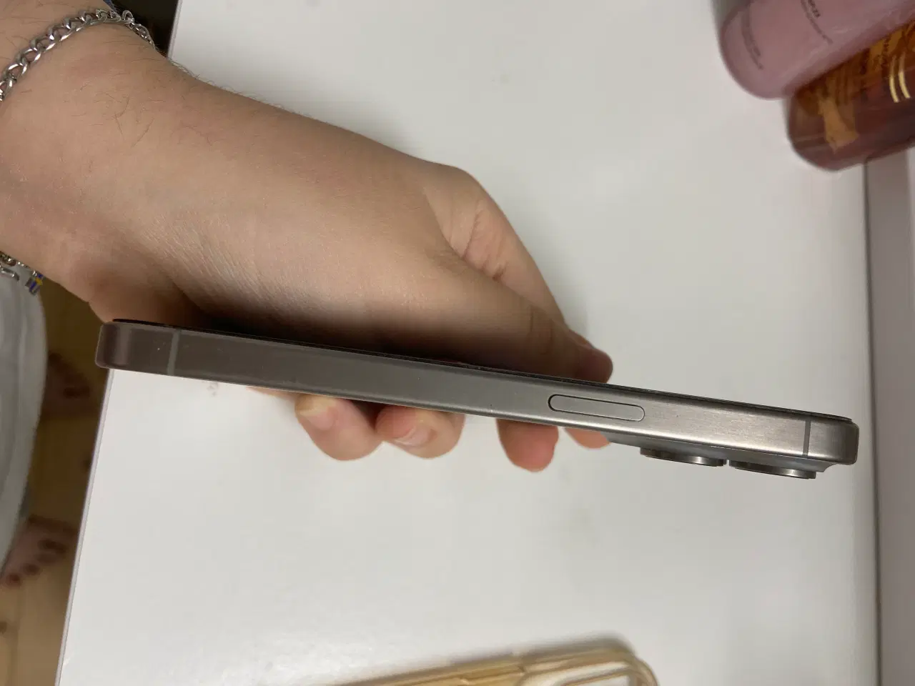 Billede 5 - iPhone 15 pro 256 GB titanium