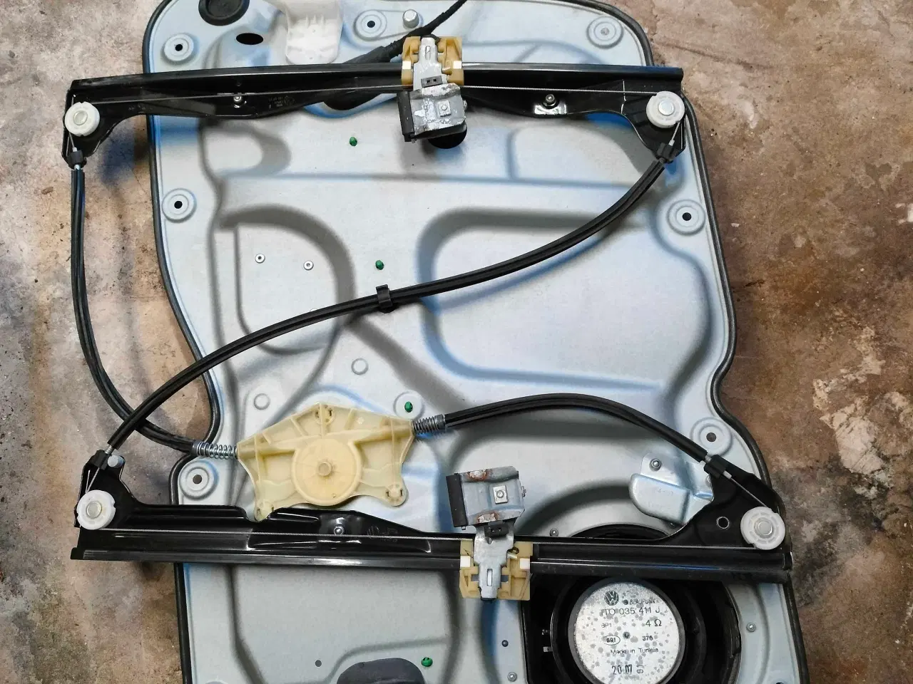 Billede 2 - Original rudehejs højre for VW Touran 1T/1T2
