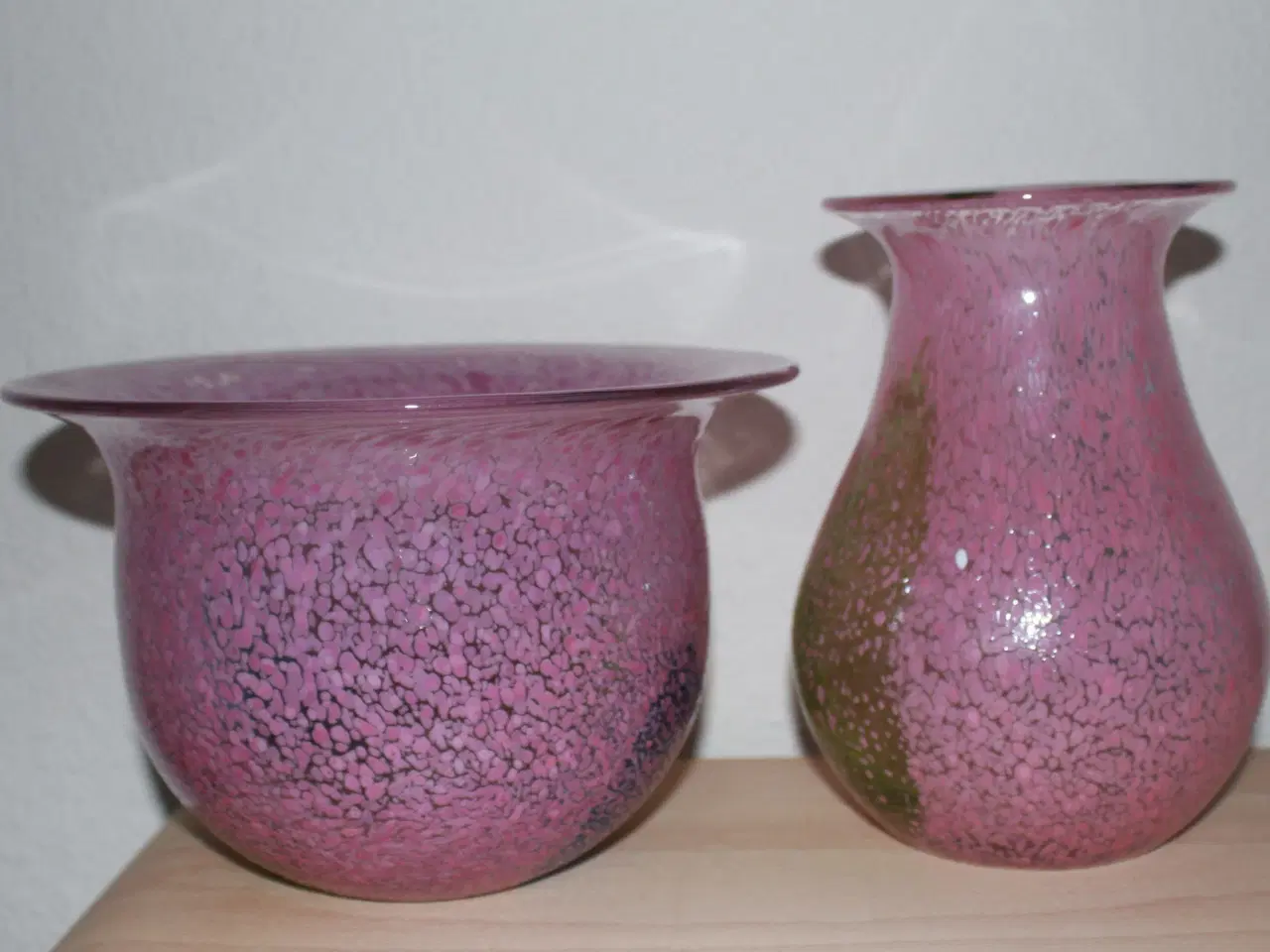 Billede 1 - Ulrica Hydmann-Vallien, Kosta Boda. Vase og skål