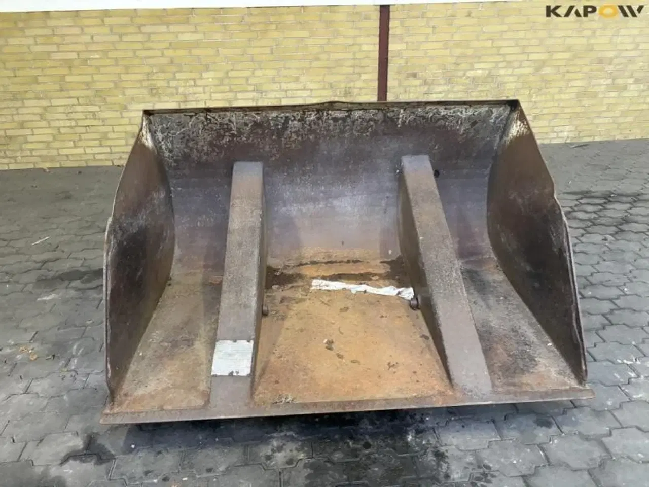 Billede 2 - - - - Skovl med tip