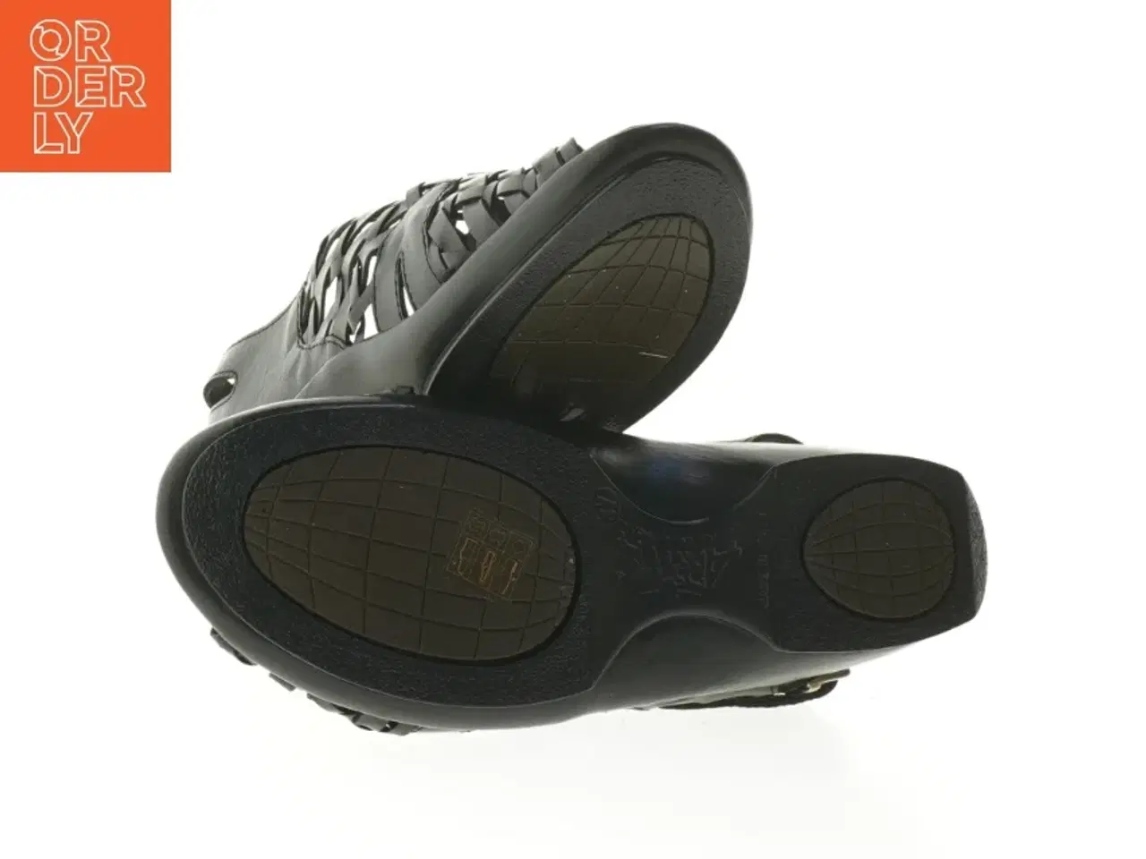 Billede 4 - Ubrugte Sorte flettede sandaler fra Arriva (str. 37 )