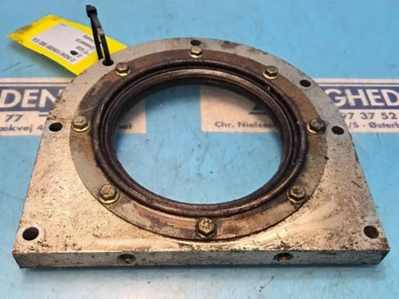 Billede 11 - John Deere 6125HZ001 Olietætningshus R116338