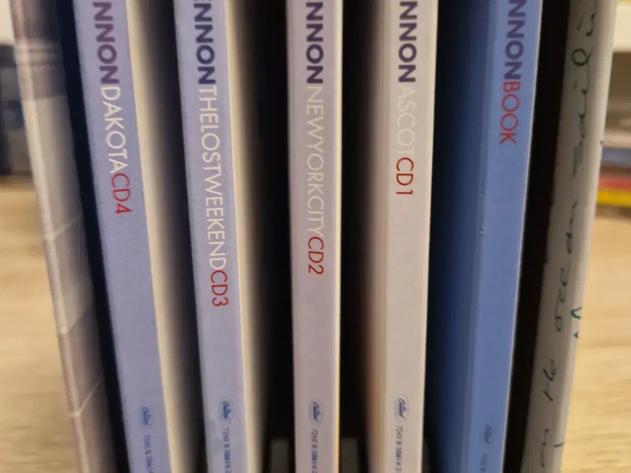 Billede 2 - John Lennon - Anthology (4 CD)