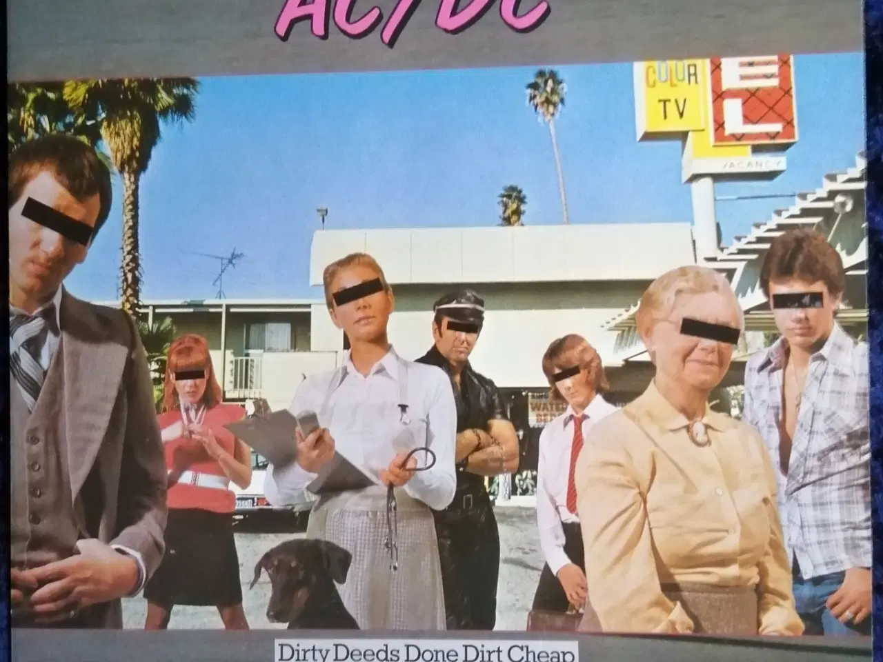Billede 1 - AC/DC: Dirty Deeds Done Dirt Cheap