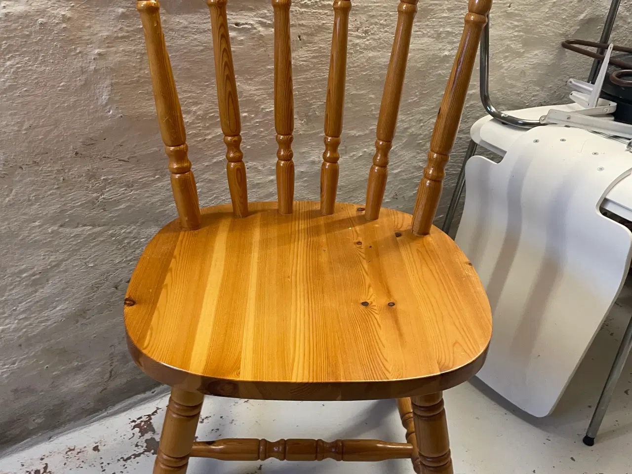 Billede 1 - Fire krostole til gratis afhentning 