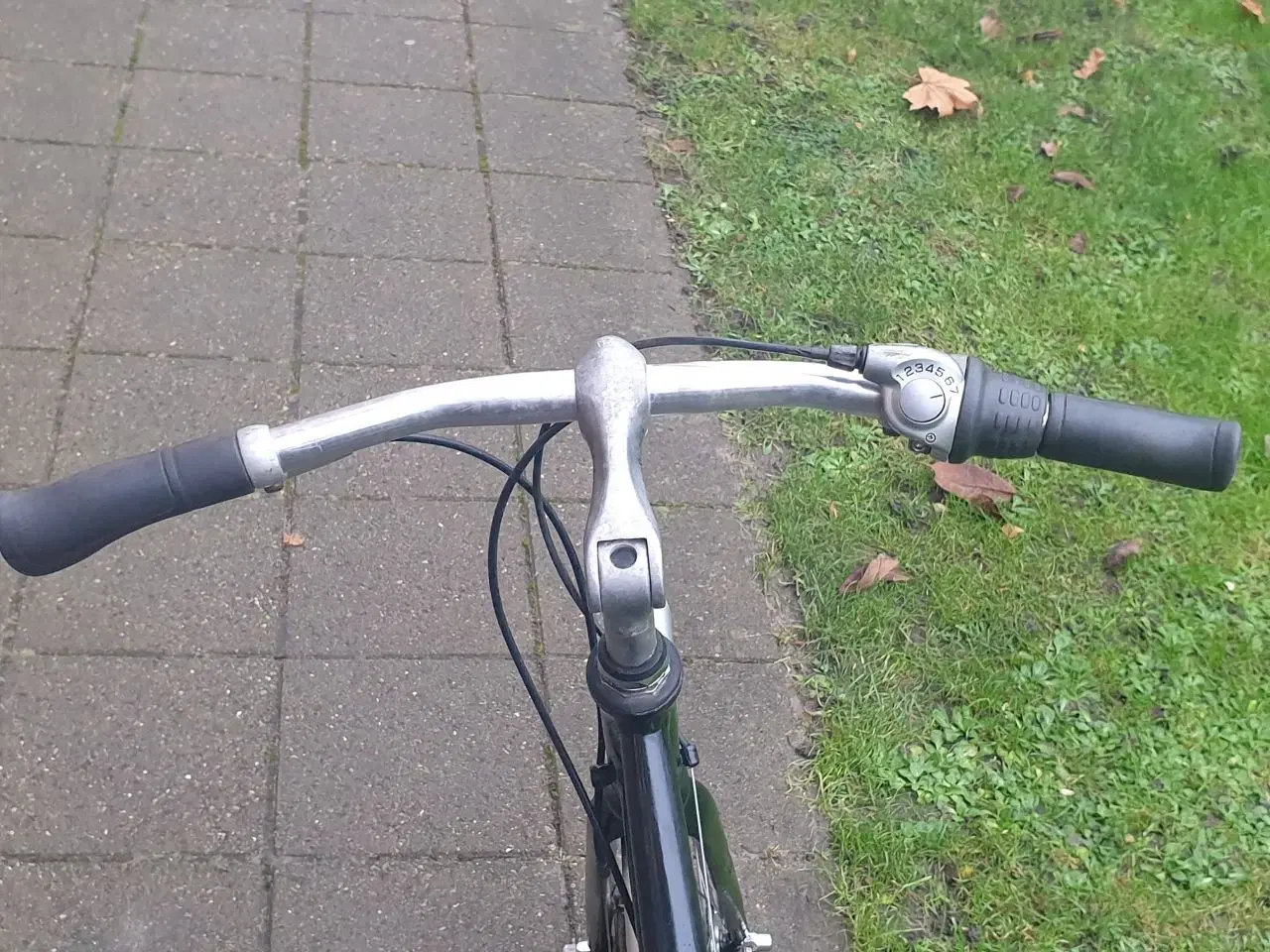 Billede 10 - Jensen damecykel m. barnestol, 7 gear, 51 cm stel