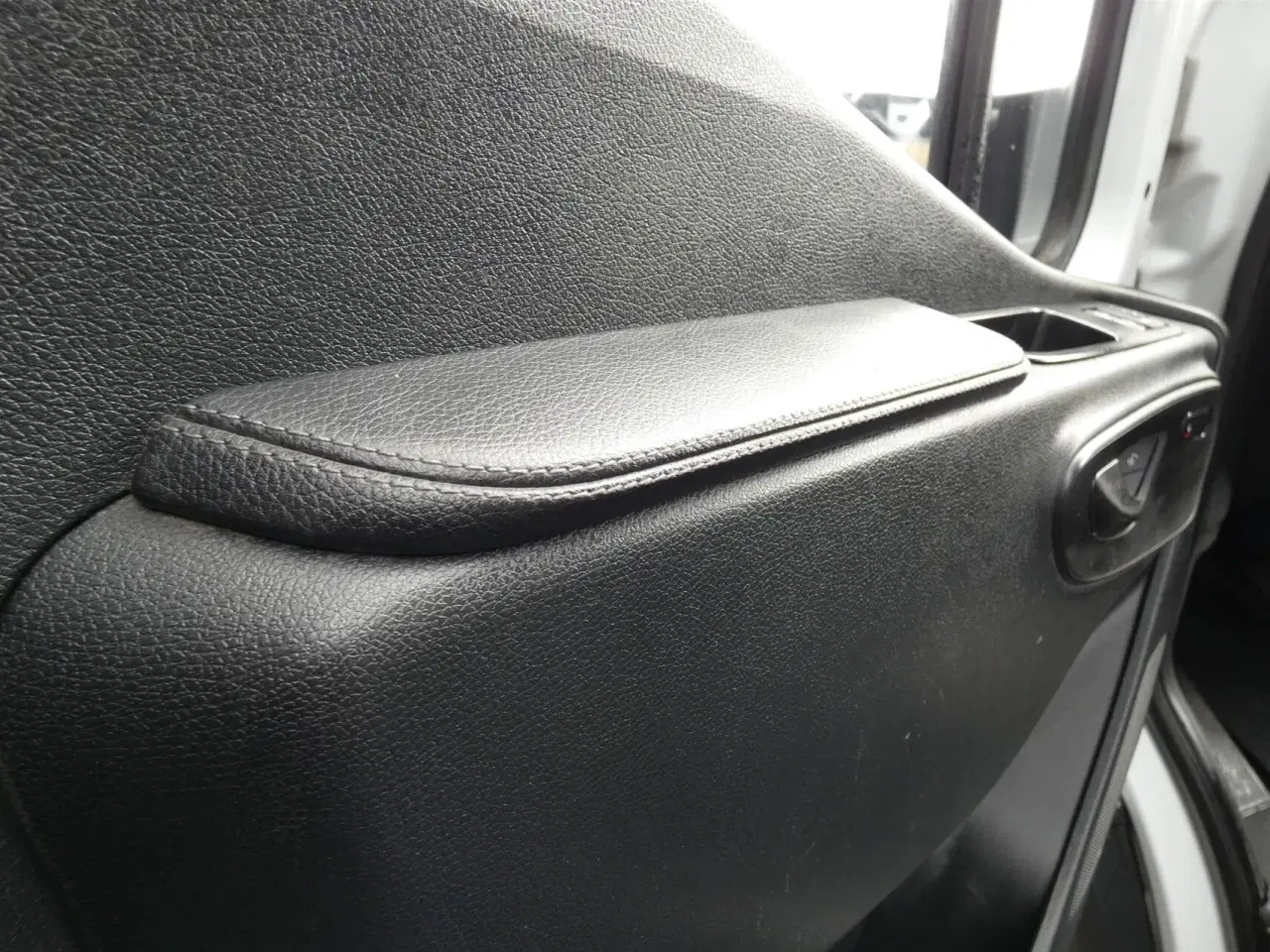 Billede 18 - Mercedes-Benz Sprinter 315 2,0 CDI Alu.kasse m./lift RWD 9G-Tronic 150HK Ladv./Chas. Aut.