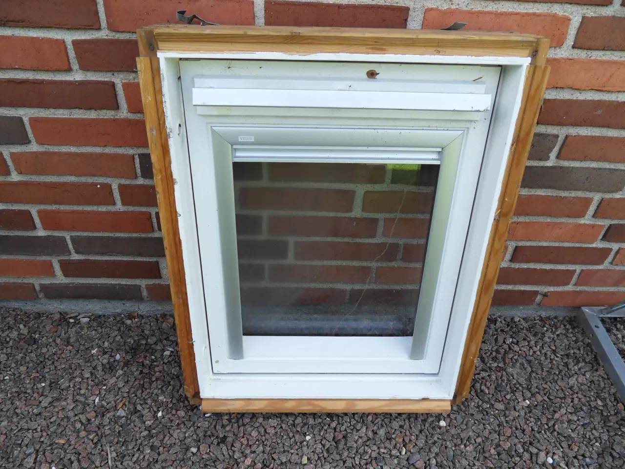Billede 1 - VELUX-VINDUE 70x55 cm. "Ovenlysvindue"