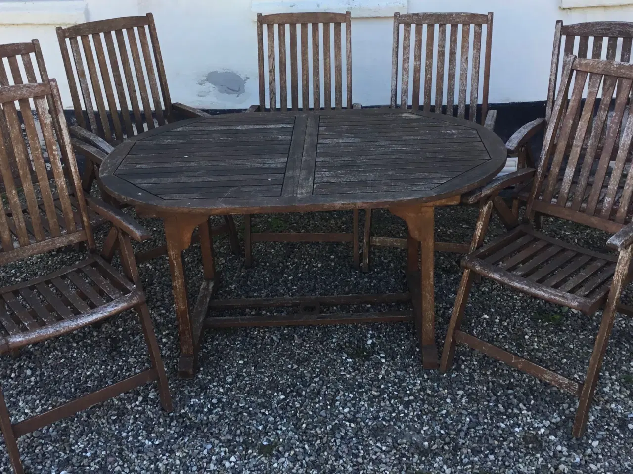 Billede 1 - Stole og bord med udtræk