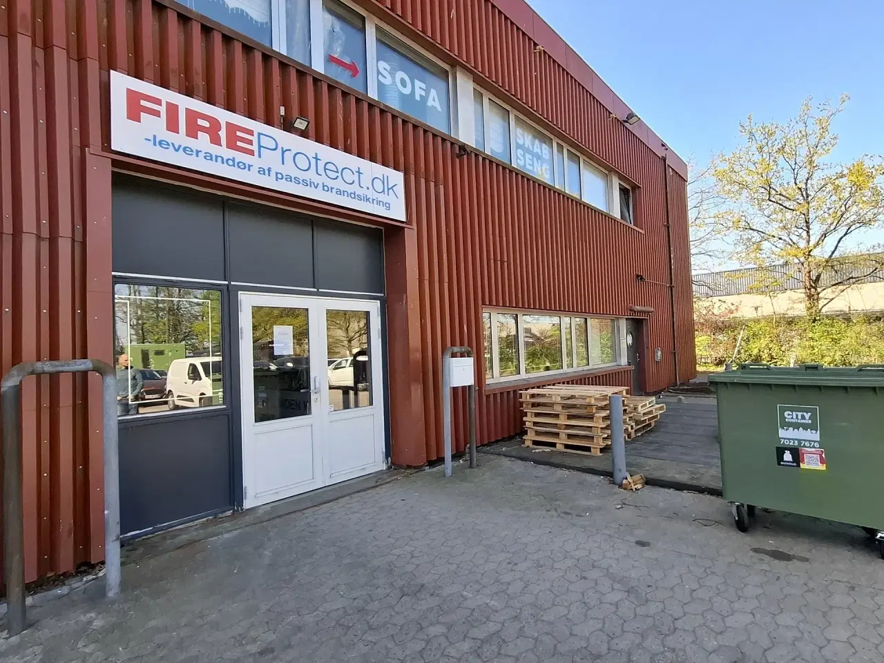Billede 1 - PORT - Adgang med paller – Lager. Butik, Værksted, Showroom, Produktion mm.