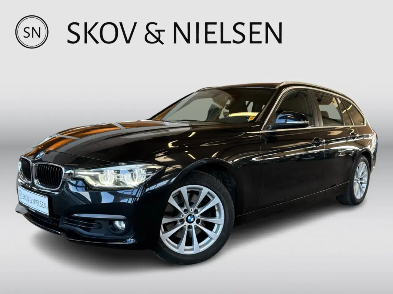 Billede 1 - BMW 330d 3,0 Touring xDrive aut.