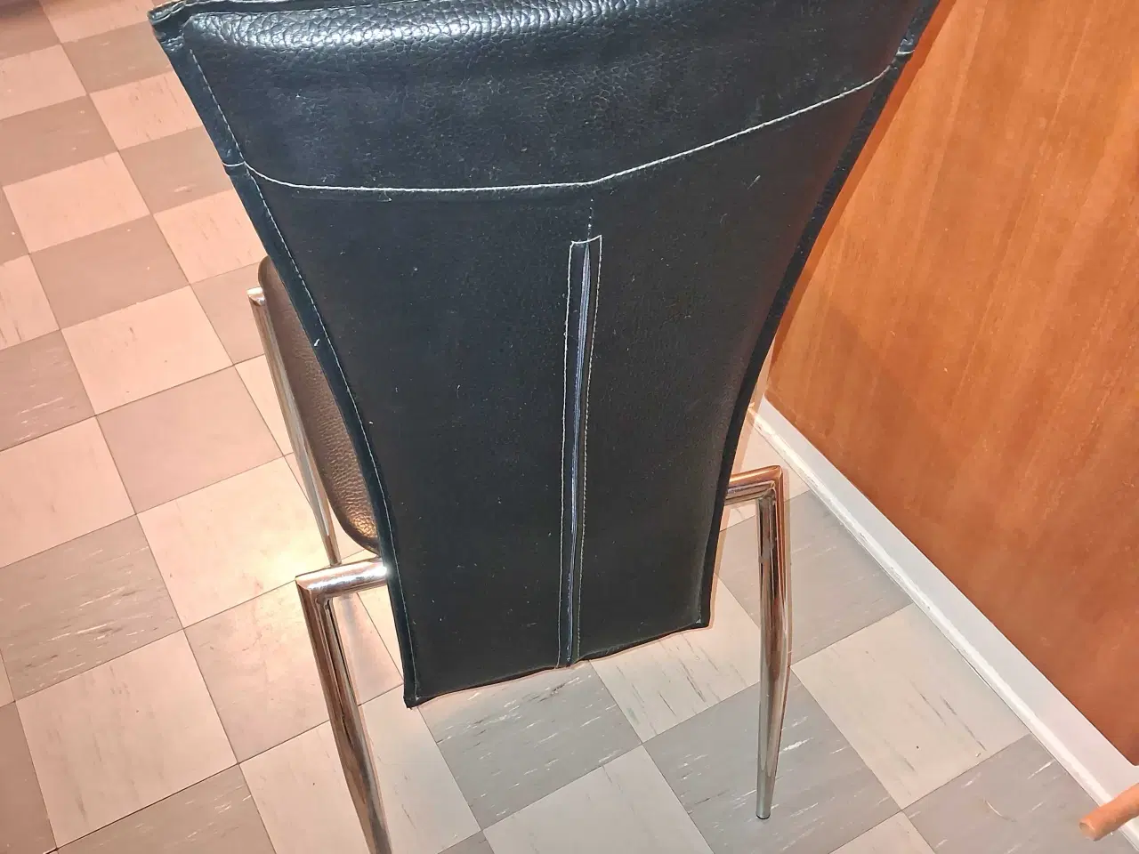 Billede 1 - Køkken  stole  4 stk