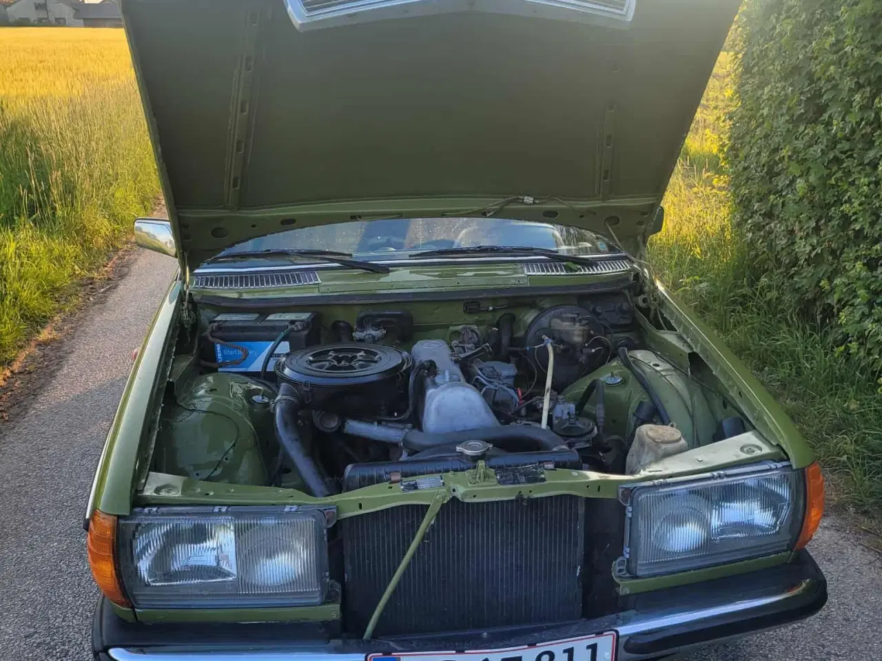 Billede 1 - Mercedes W123 240D